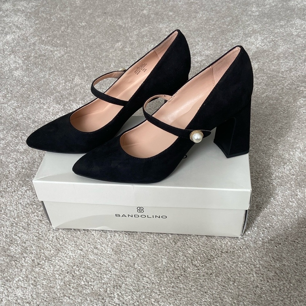 New Size 7. Bandolino Black Suede Chunky Heel Mary Jane Shoes with pearl button.